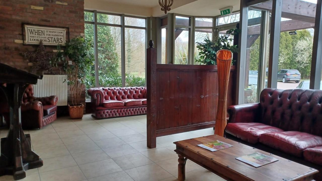 The Renishaw Rooms エクステリア 写真
